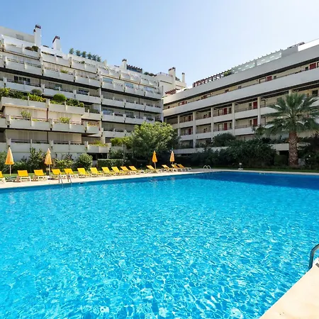 Penthouse Triplex Com Jacuzzi T3 Hsr Vilamarina * Vilamoura