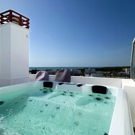 Penthouse Triplex Com Jacuzzi T3 Hsr Vilamarina * Vilamoura