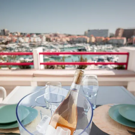 Penthouse Triplex Com Jacuzzi T3 Hsr Vilamarina Vilamoura
