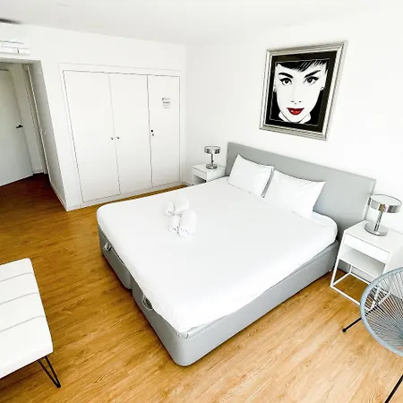 Apartmán Penthouse Triplex Com Jacuzzi T3 Hsr Vilamarina *