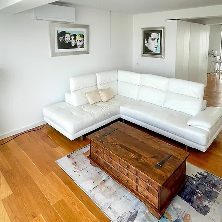 Apartmán Penthouse Triplex Com Jacuzzi T3 Hsr Vilamarina