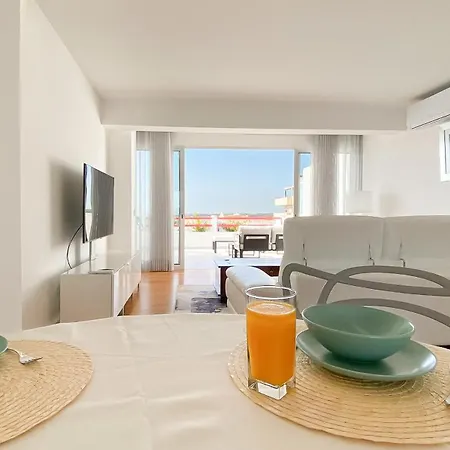 아파트 Penthouse Triplex Com Jacuzzi T3 Hsr Vilamarina 빌라모라