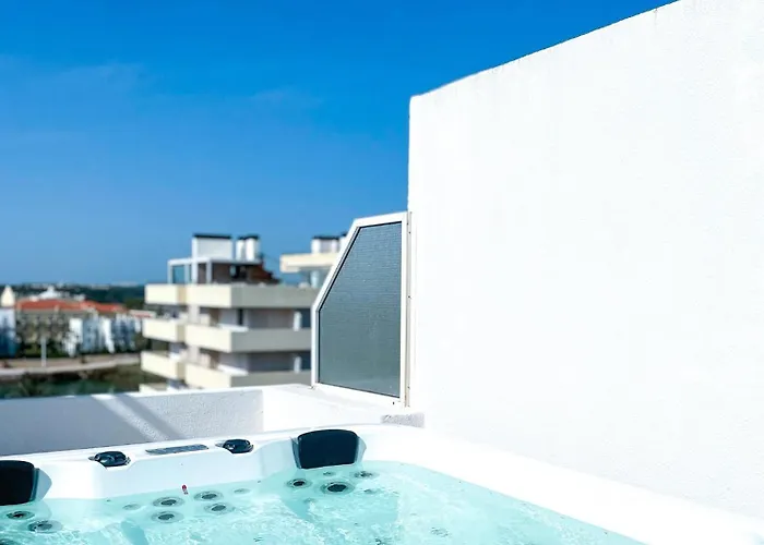 Penthouse Triplex Com Jacuzzi T3 Hsr Vilamarina Виламура