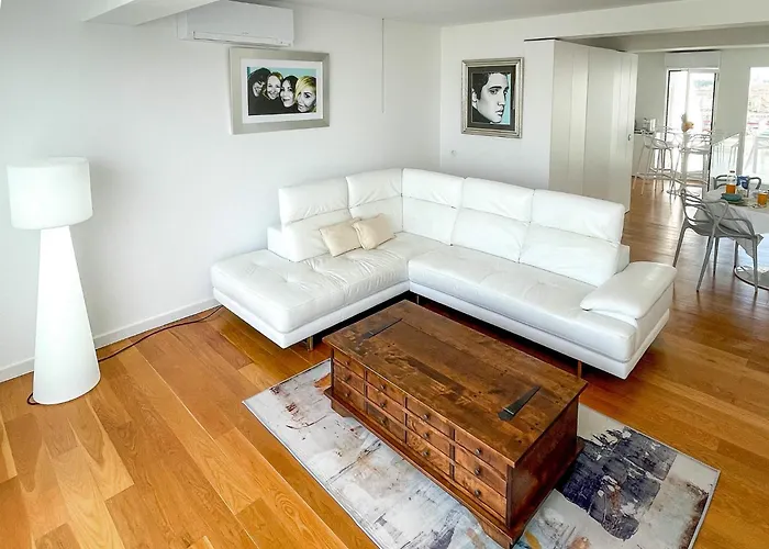 Penthouse Triplex Com Jacuzzi T3 Hsr Vilamarina Апартаменты
